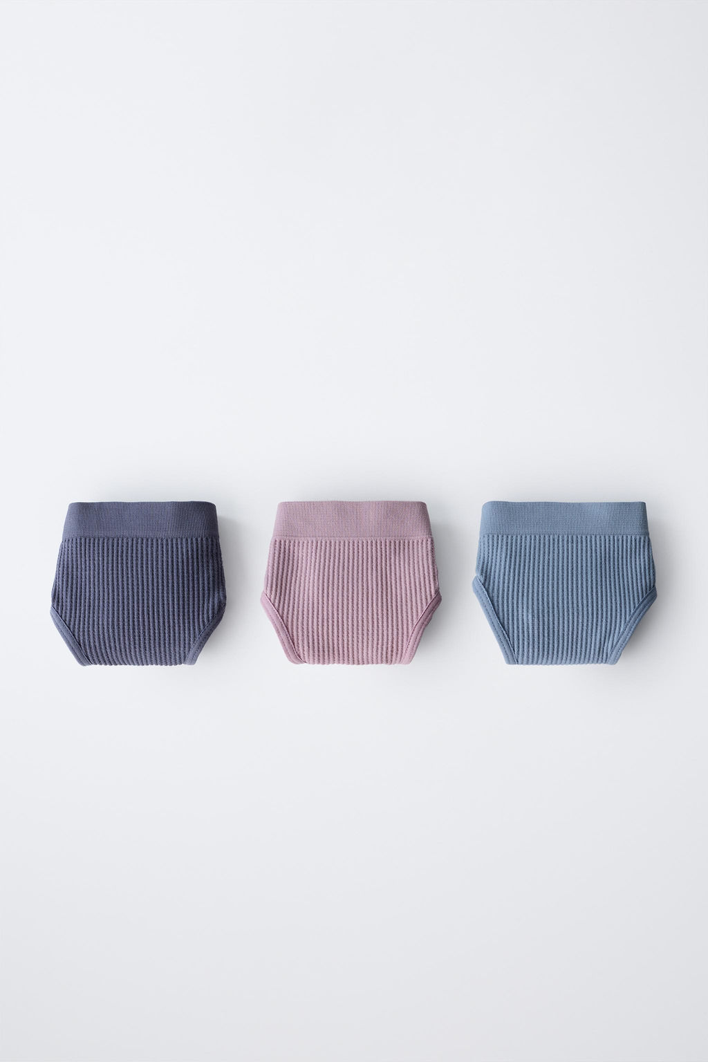 8-14 YEARS/ THREE-PACK OF SEAMLESS WAFFLE-KNIT BRIEFS - Zara фото 5