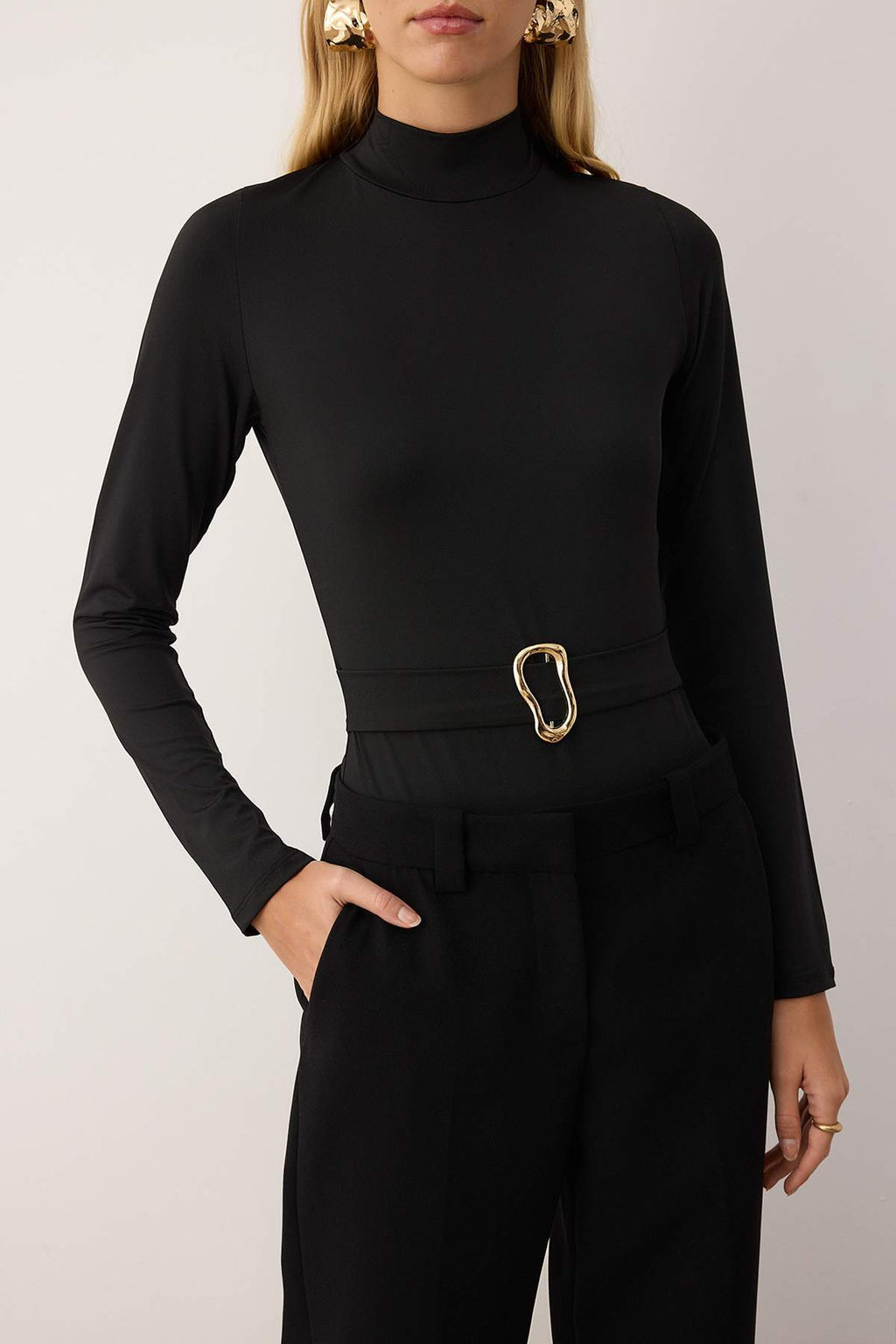 Siyah Fitted/Vucuda Oturan Aksesuar Detayl? C?tc?tl? Esnek Orme Body TWOAW26BD00006 - Trendyolmilla фото 3