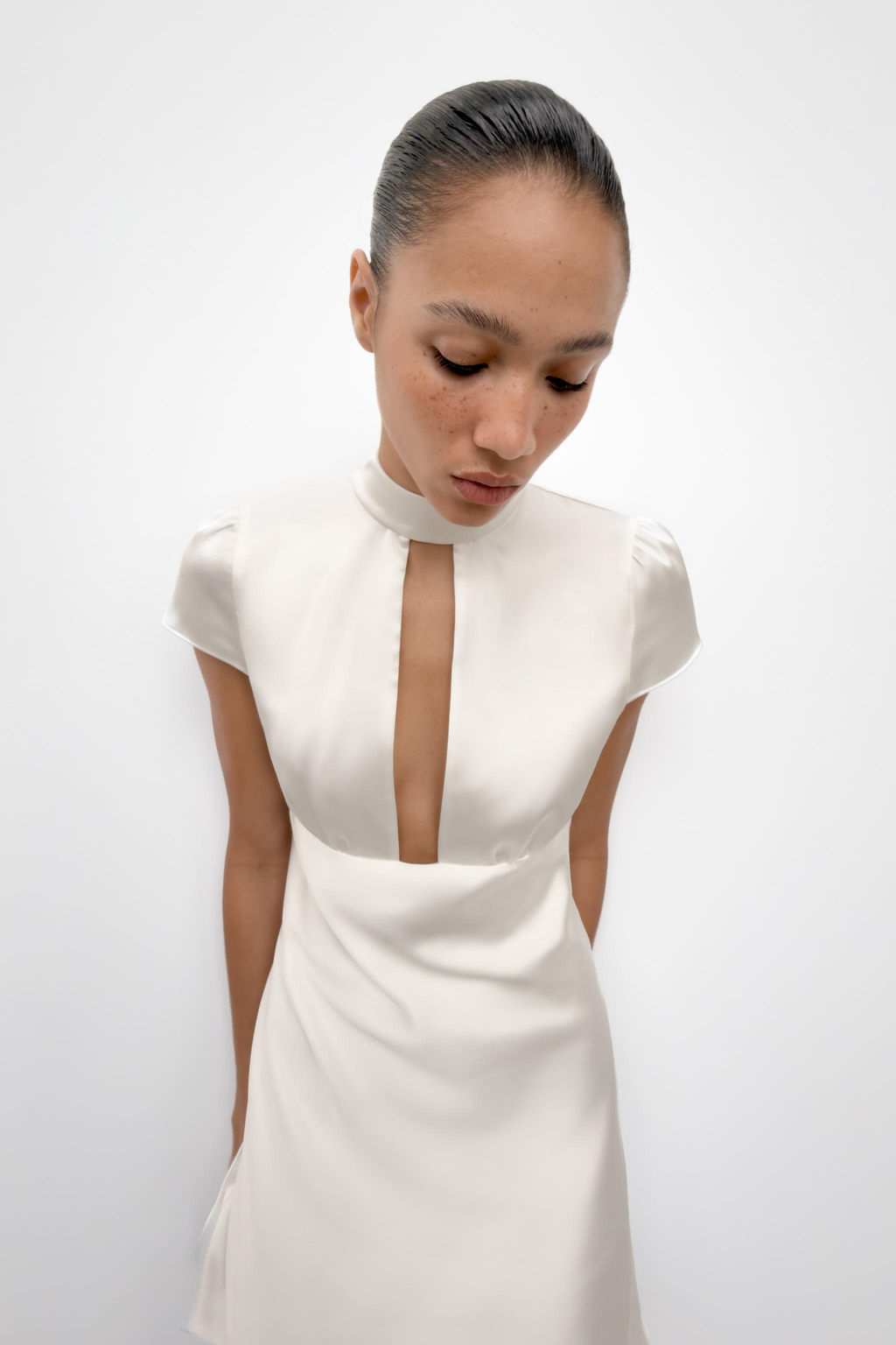 VESTIDO SATINADO ABERTURA / Blanco - Zara фото 4