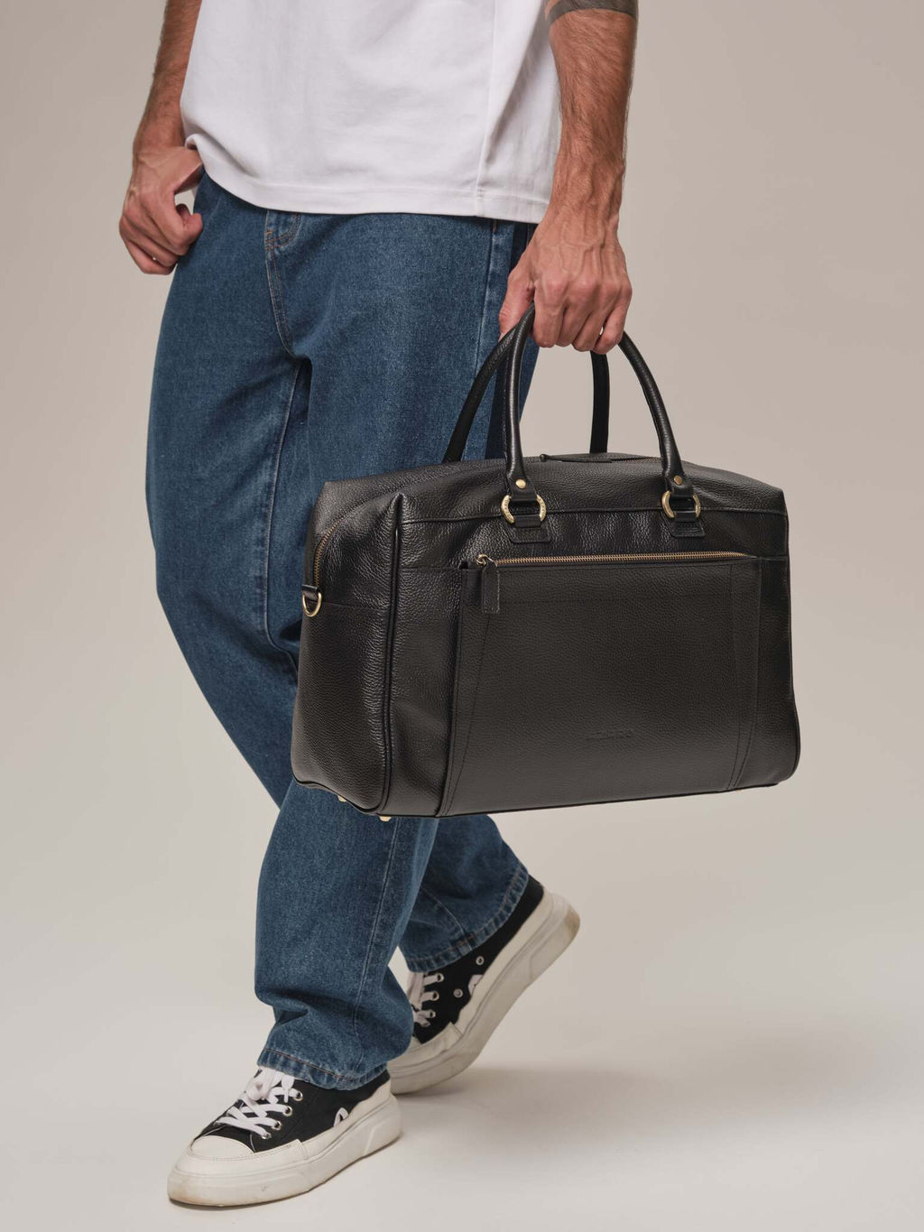 Сумка дорожная Azaro 8048 черный