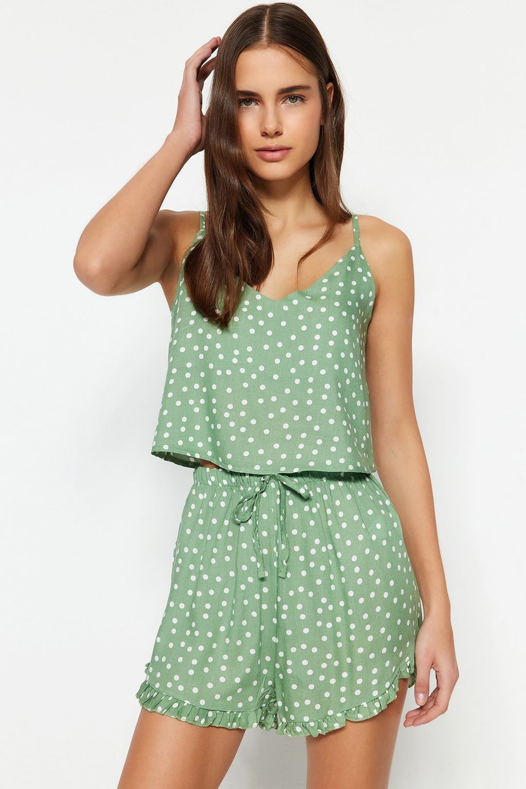 Trendyolmilla Beyaz Puantiyeli F?rf?r Detayl? Ip Ask?l? Viskon Sortlu Dokuma Pijama Tak?m? THMSS21PT0742 фото 4