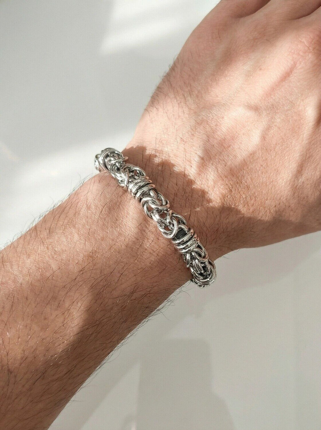 Браслет из стали