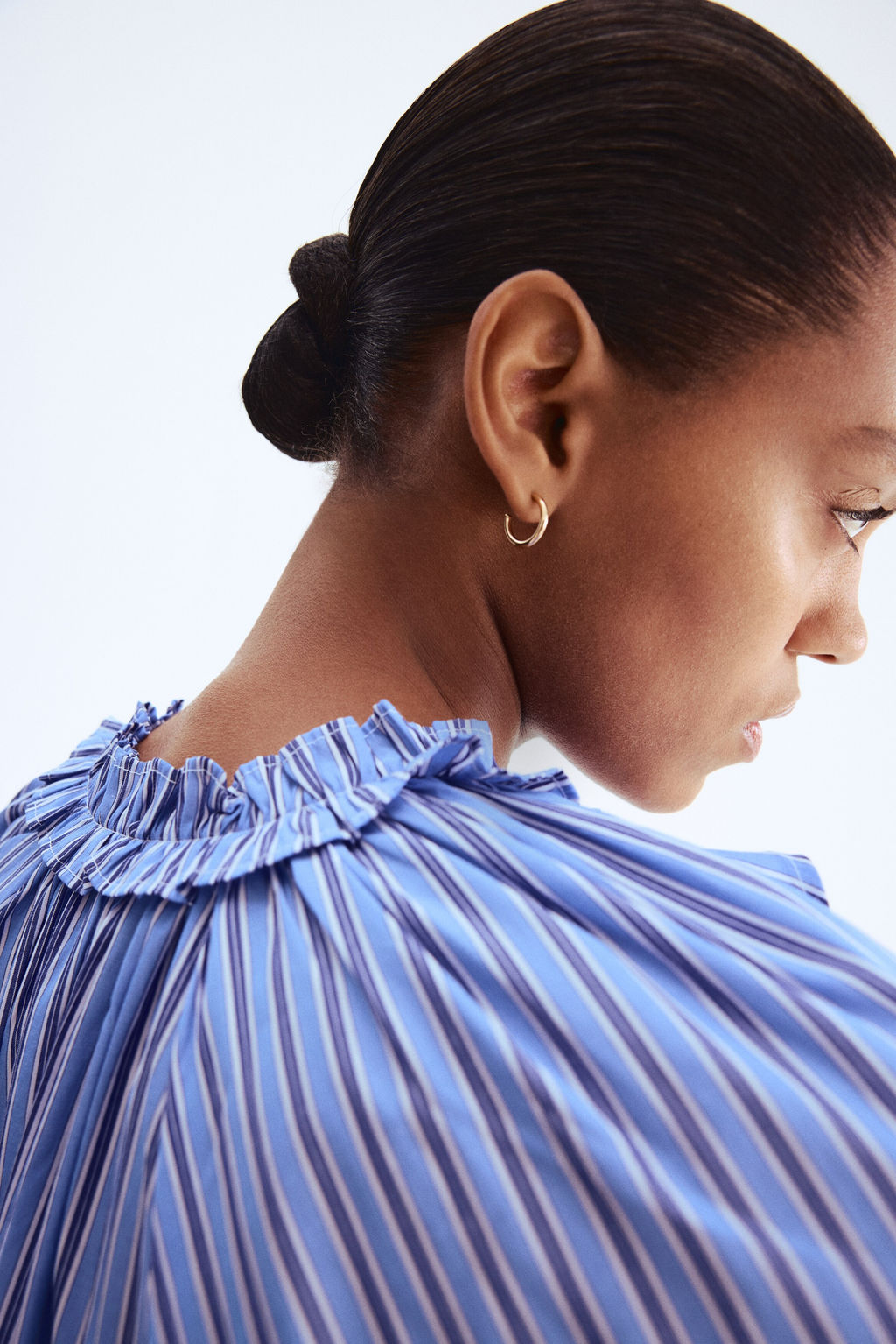 Flounce-trimmed blouse - H&m фото 6