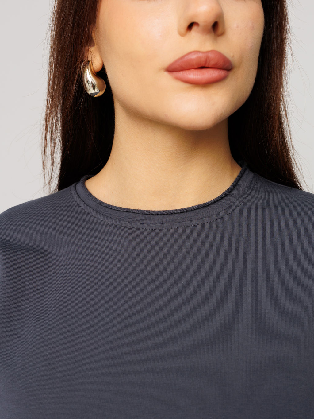 Женский лонгслив из футера 2-х нитки графит ВК-25 (33)