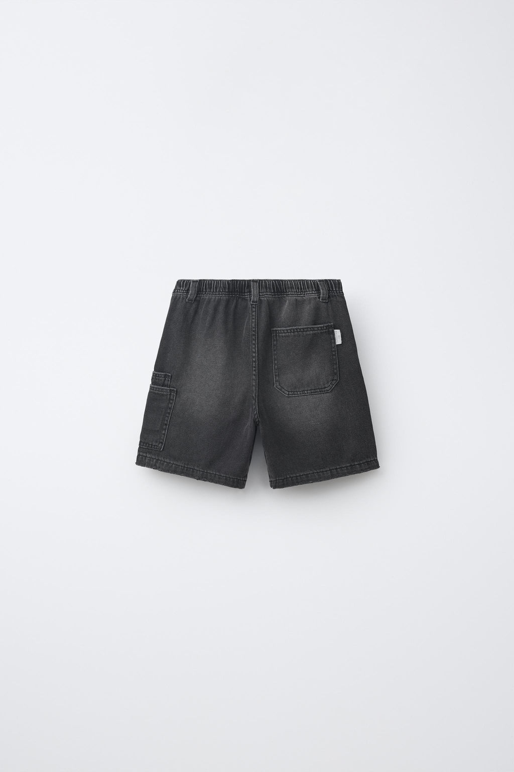 BERMUDA DENIM FLUIDA / Negro