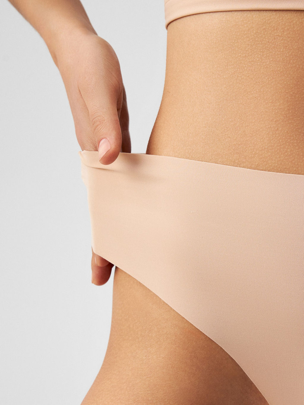 Трусы стринги с высокой талией жен. Margie черный - Concept club фото 5