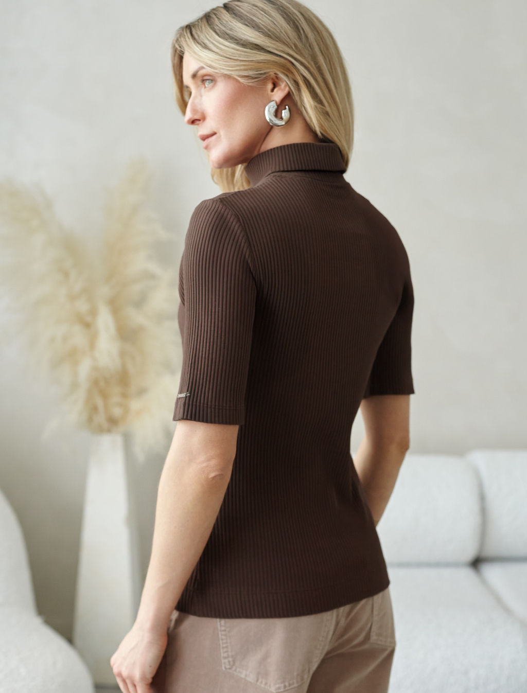 Водолазка из фактурного трикотажа в рубчик - Vilatte фото 4