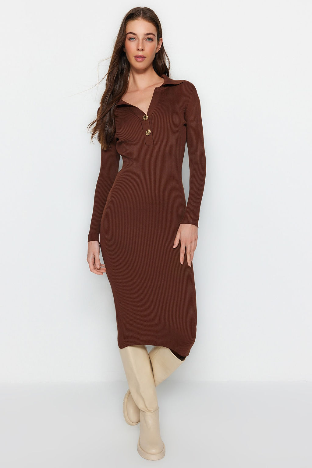 TRENDYOLMILLA Antrasit Midi Triko Polo Yaka Elbise TWOAW24EL00030  фото 3