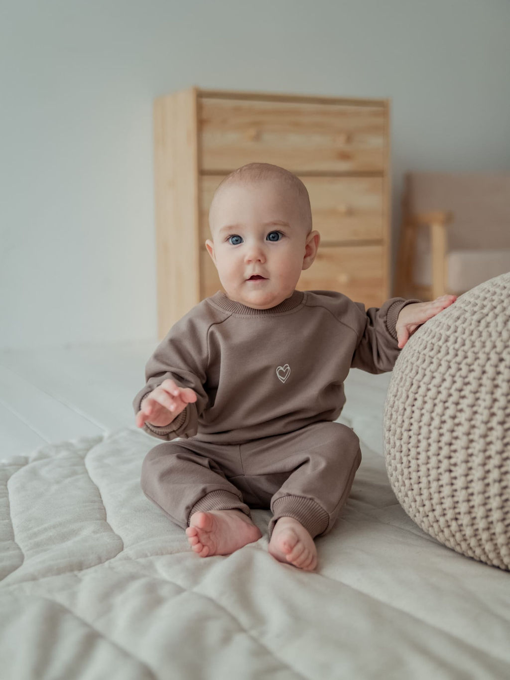 Джоггеры облегченные Кокос с карманами 0+ - Bungly фото 4