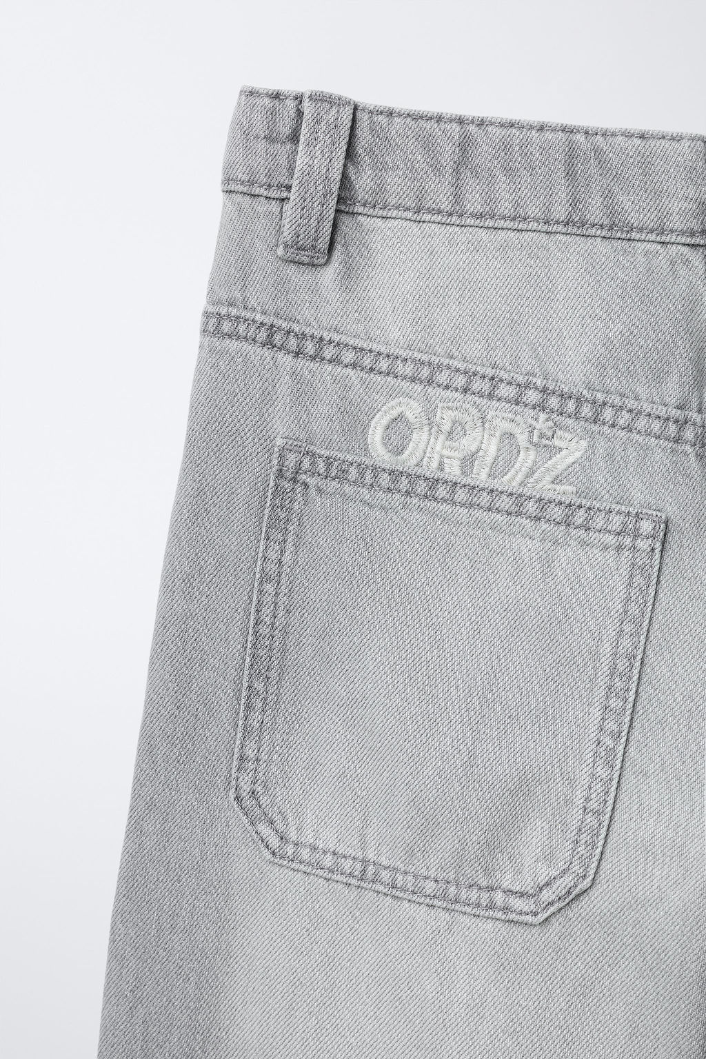 JEANS WIDE LEG TEXTO BORDADO / Gris claro - Zara фото 4