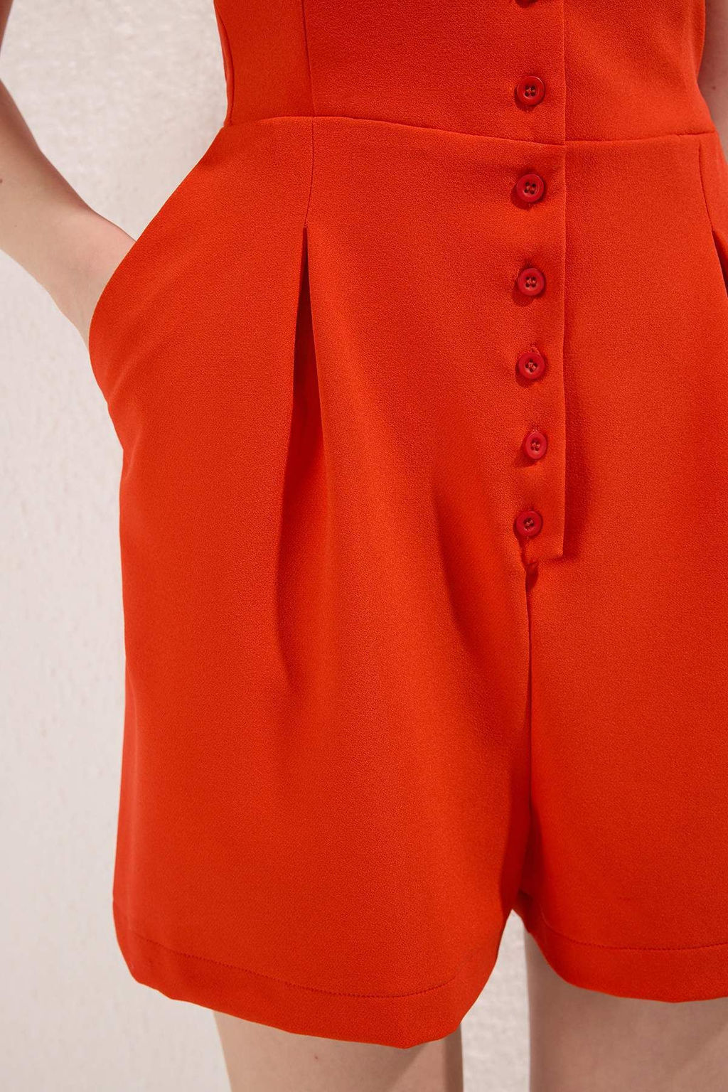 TRENDYOLMILLA Siyah Genis Paca Dugmeli Mini Dokuma Tulum TWOSS25TU00011  фото 3