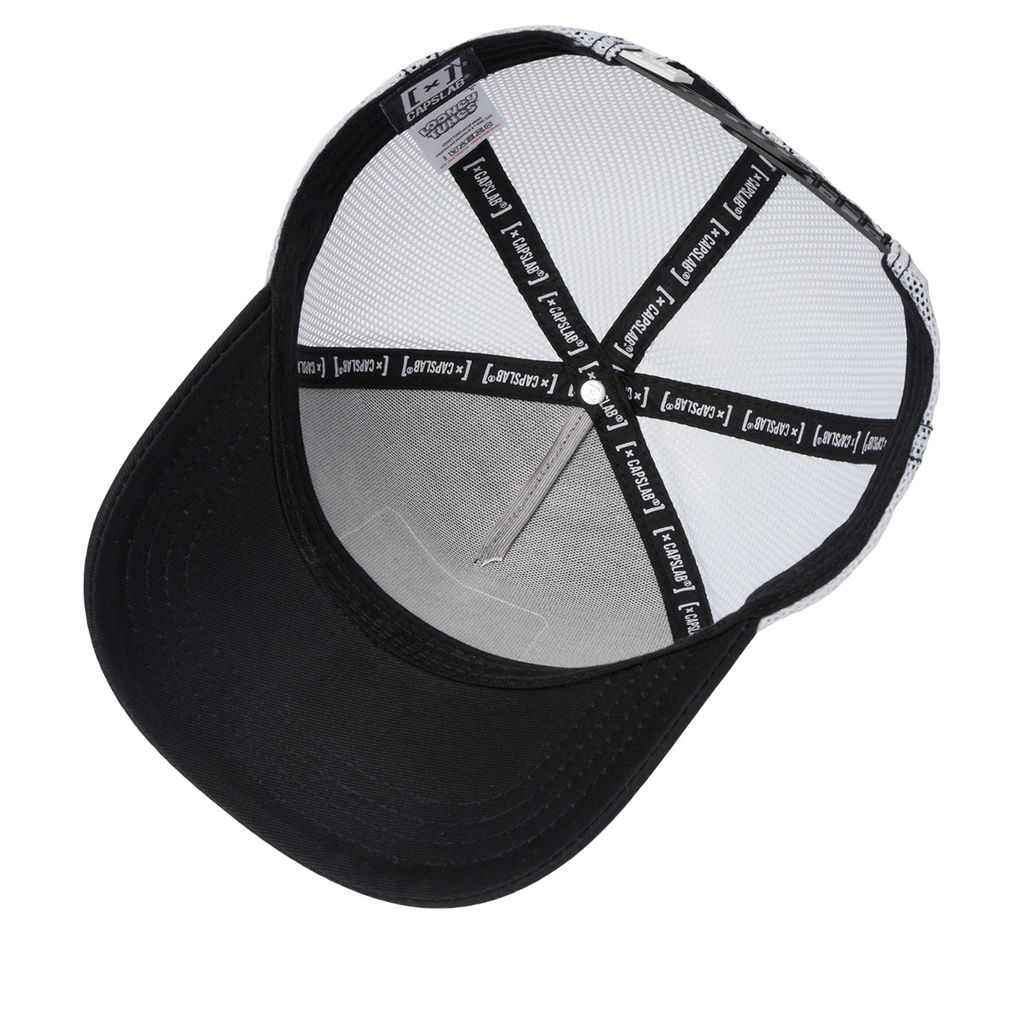 Бейсболка CAPSLAB арт. CL/LOO12/1/CT/BUG Looney Tunes Bugs Bunny (black) фото 2