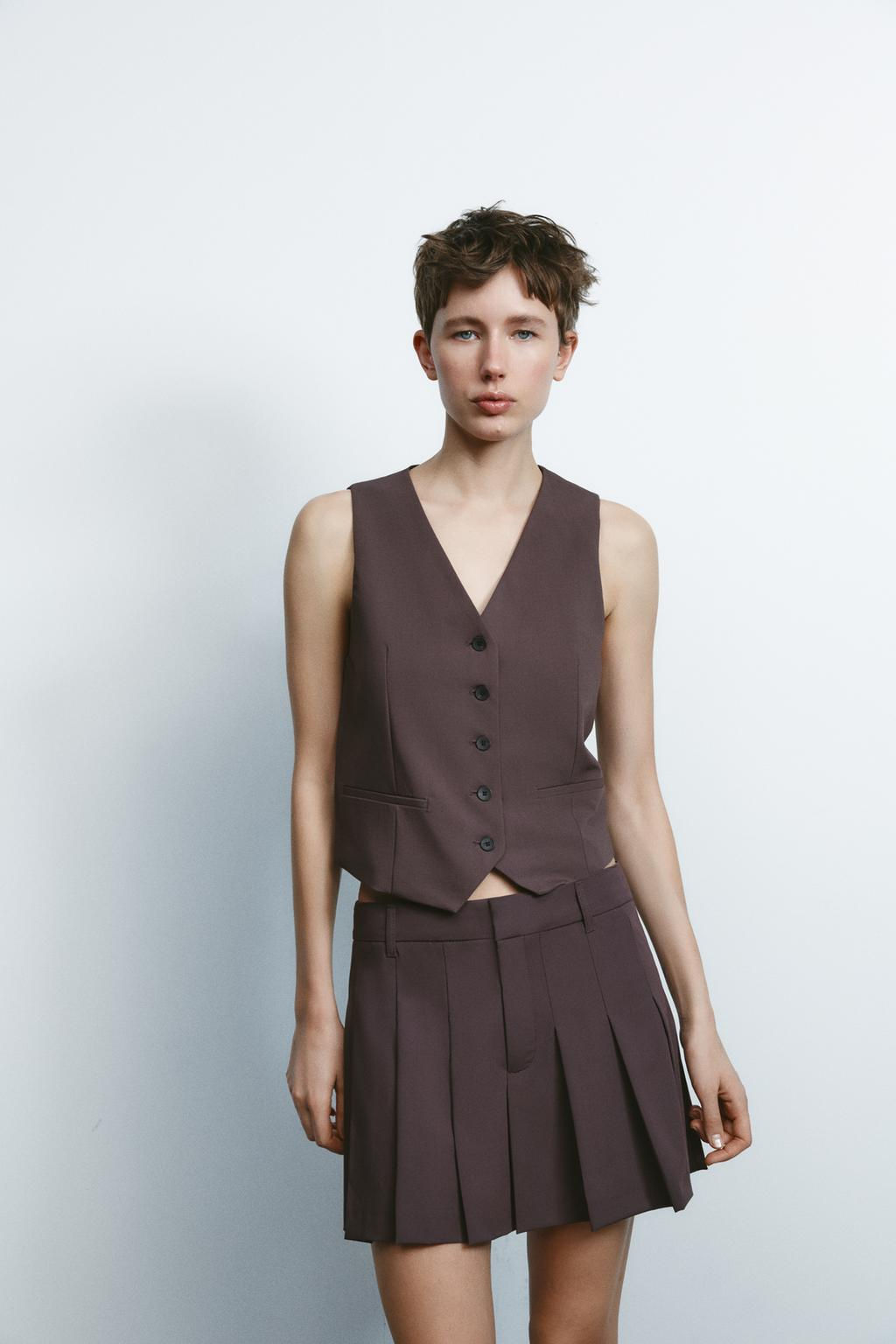 WAISTCOAT WITH TAB - Zara фото 2