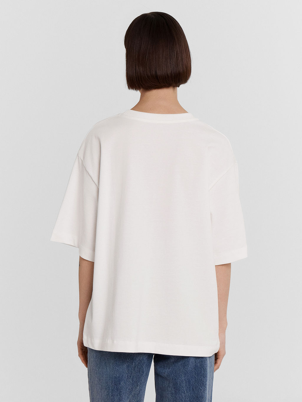 Футболка женская белая оверсайз белый 112950 - Mark formelle фото 4