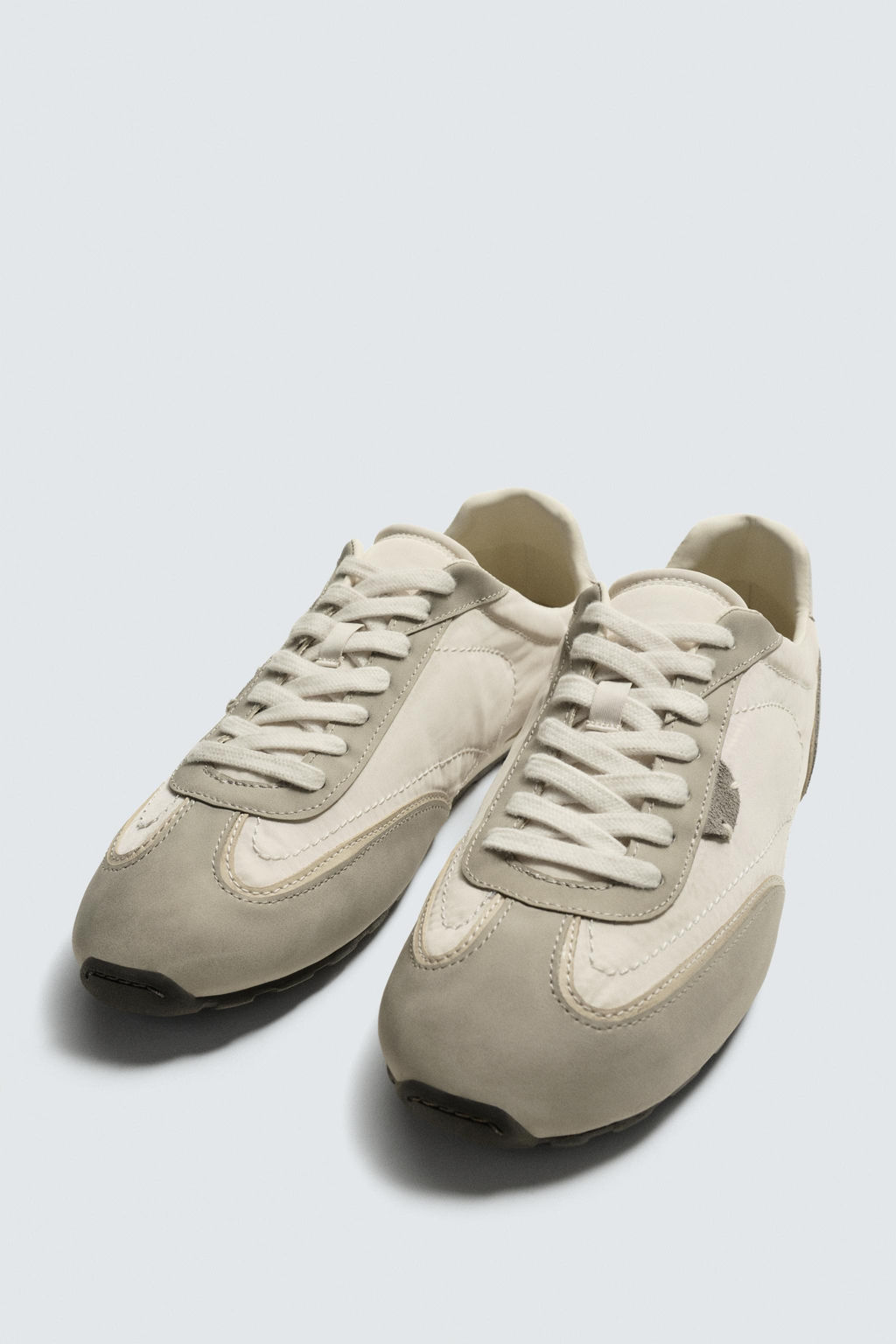 ZAPATILLA ESTILO RETRO / Blanco - Zara фото 2