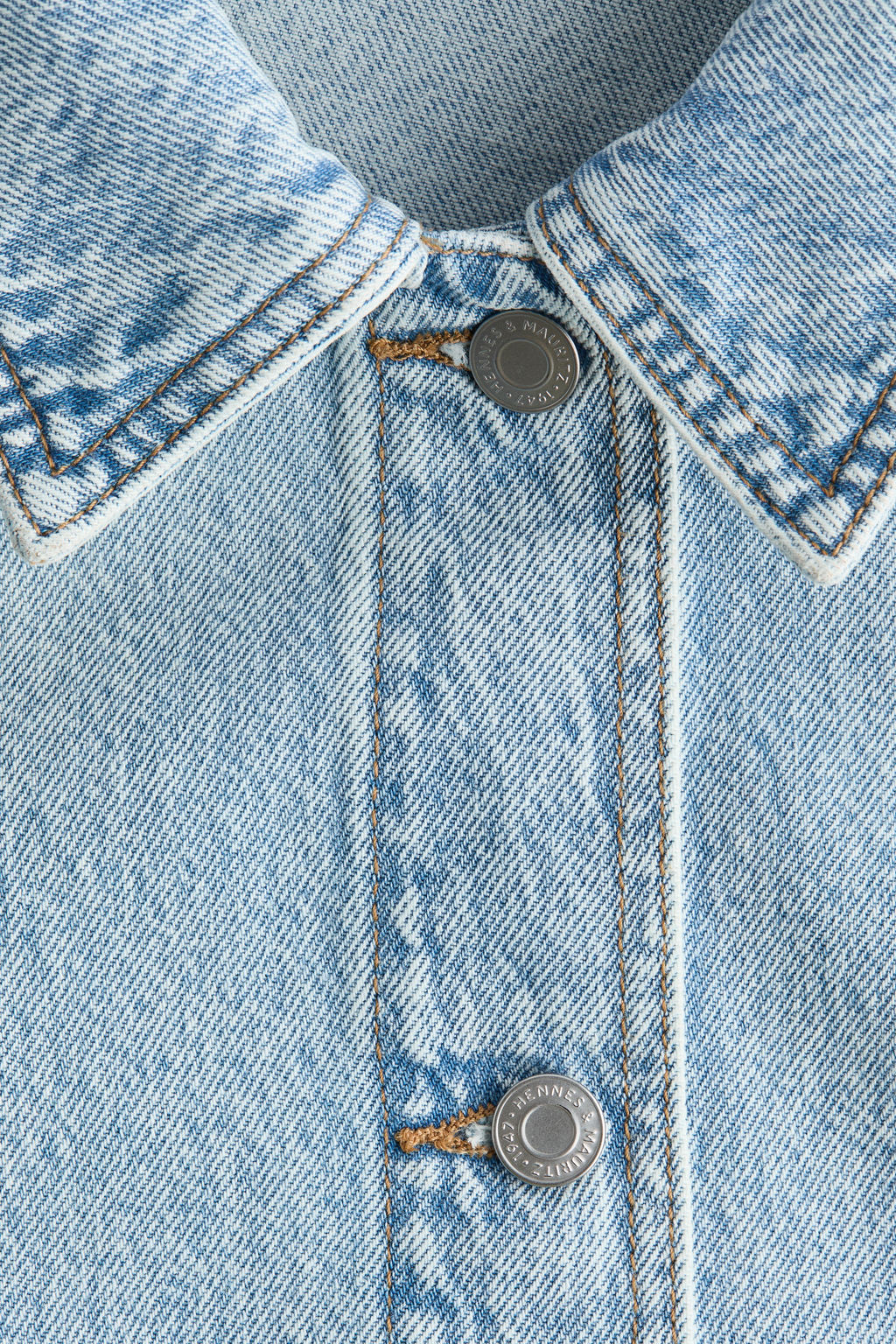 Chaqueta camisera en denim - H&m фото 7