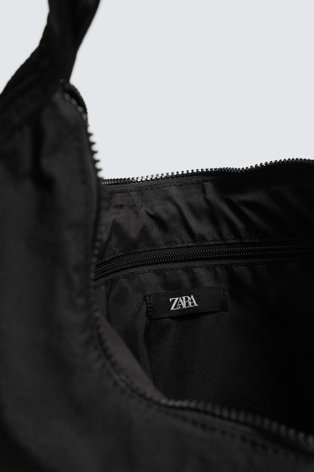 BOLSO HOMBRO NYLON / Negro - Zara фото 6