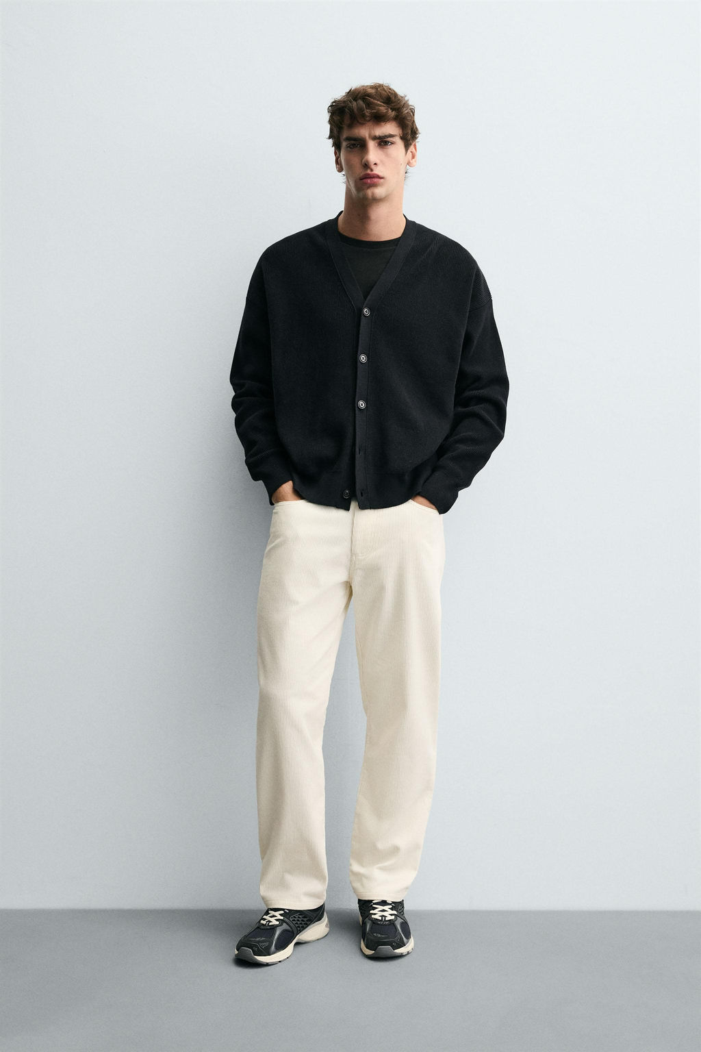 REGULAR FIT CORDUROY TROUSERS