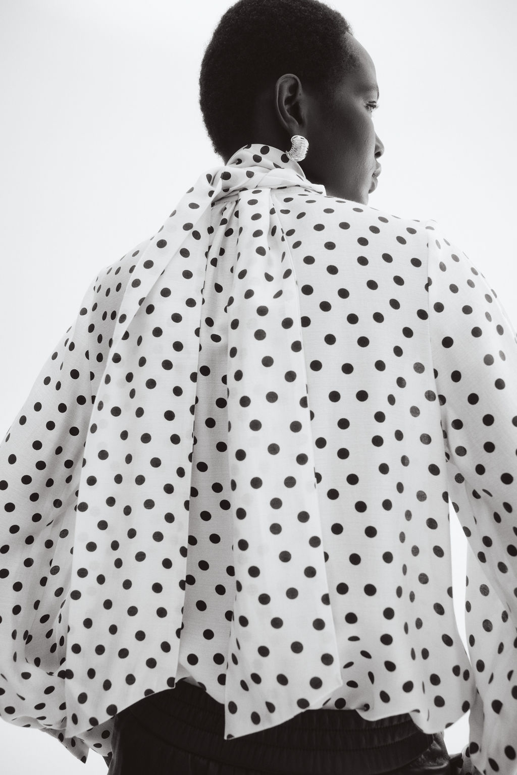 Blusa de gasa con lazada - H&m фото 6