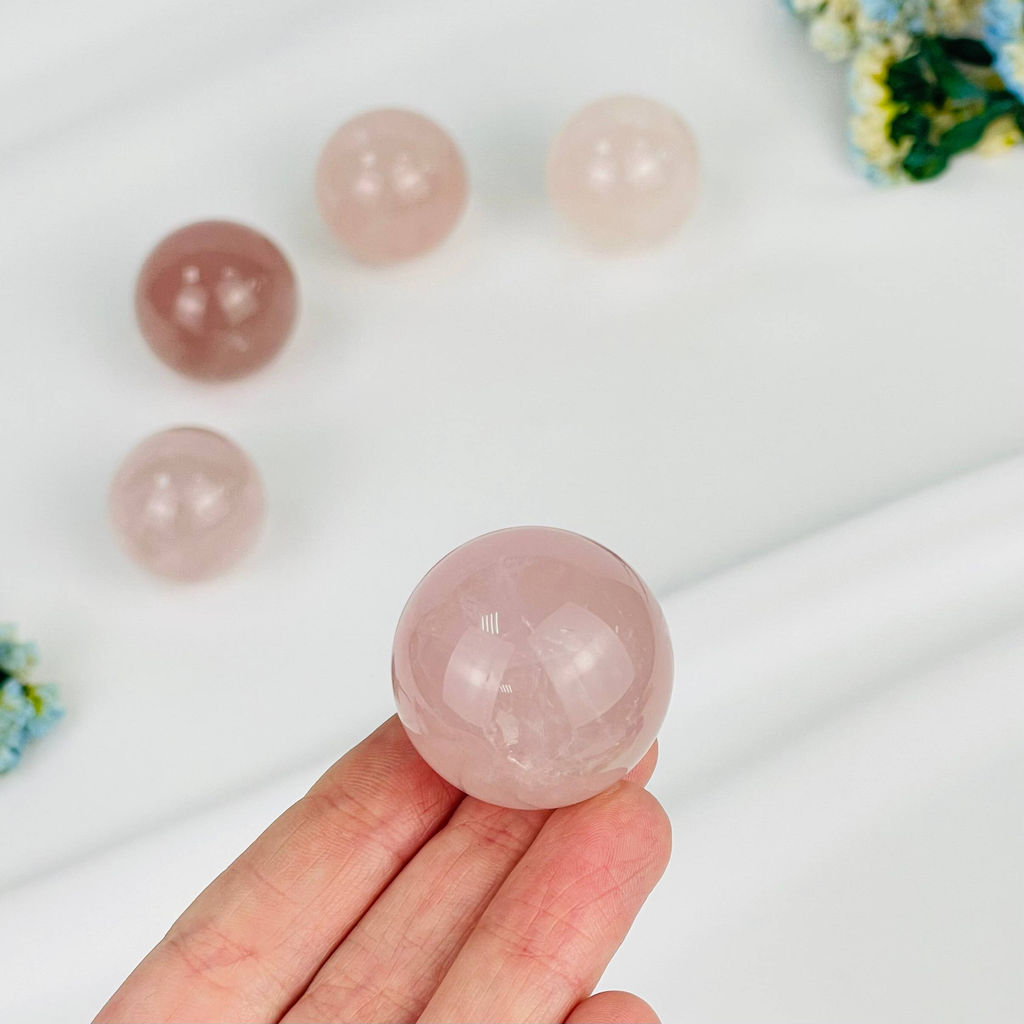 Шар из Розового кварца