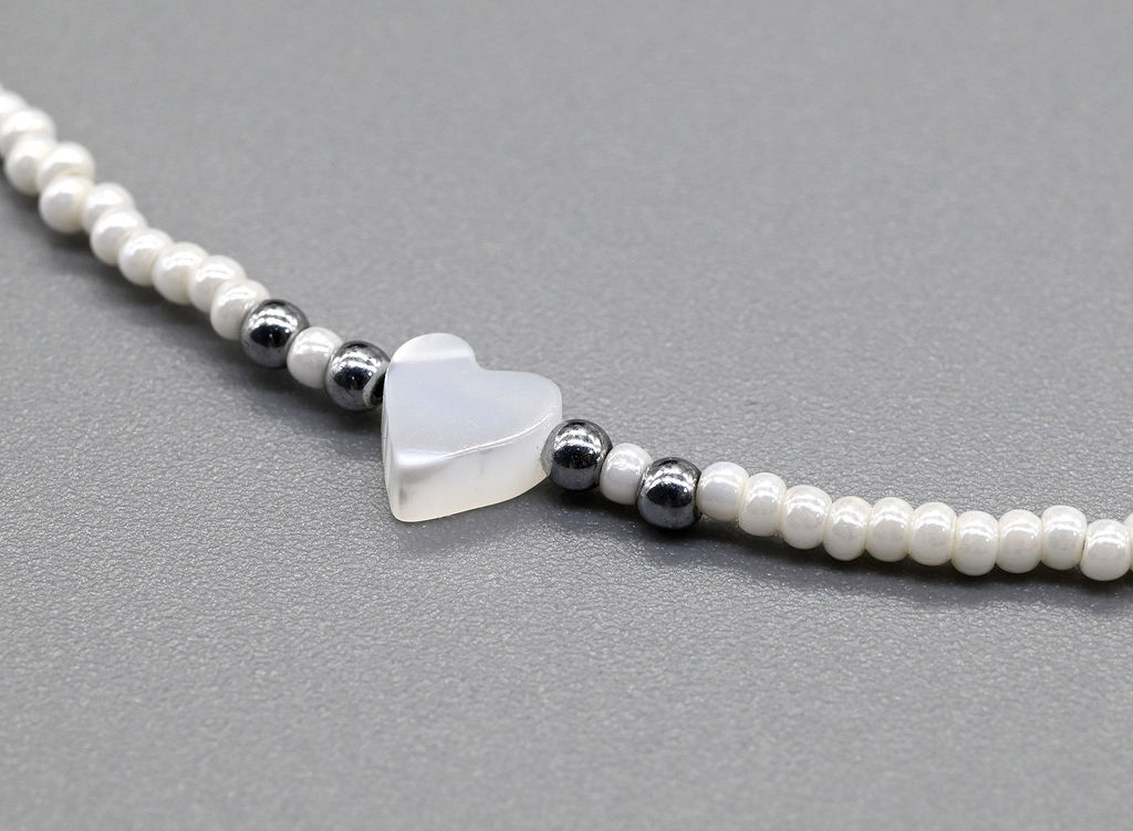 Чокер из бисера с перламутровой вставкой Сердце, 36см - Радуга камня фото 2