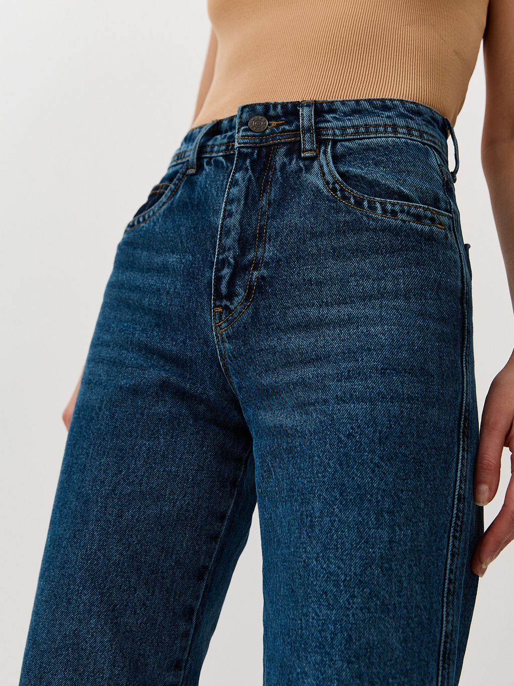 Прямые джинсы с высокой посадкой - TO BE ONE фото 5