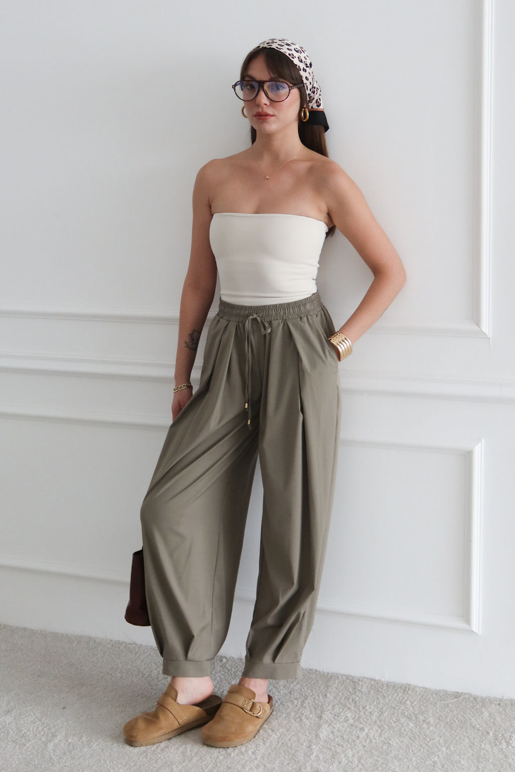 Koyu Kahverengi Salvar Kal?p Beli Lastikli Dokuma Pantolon TWOAW26PL00156 - Trendyolmilla фото 10