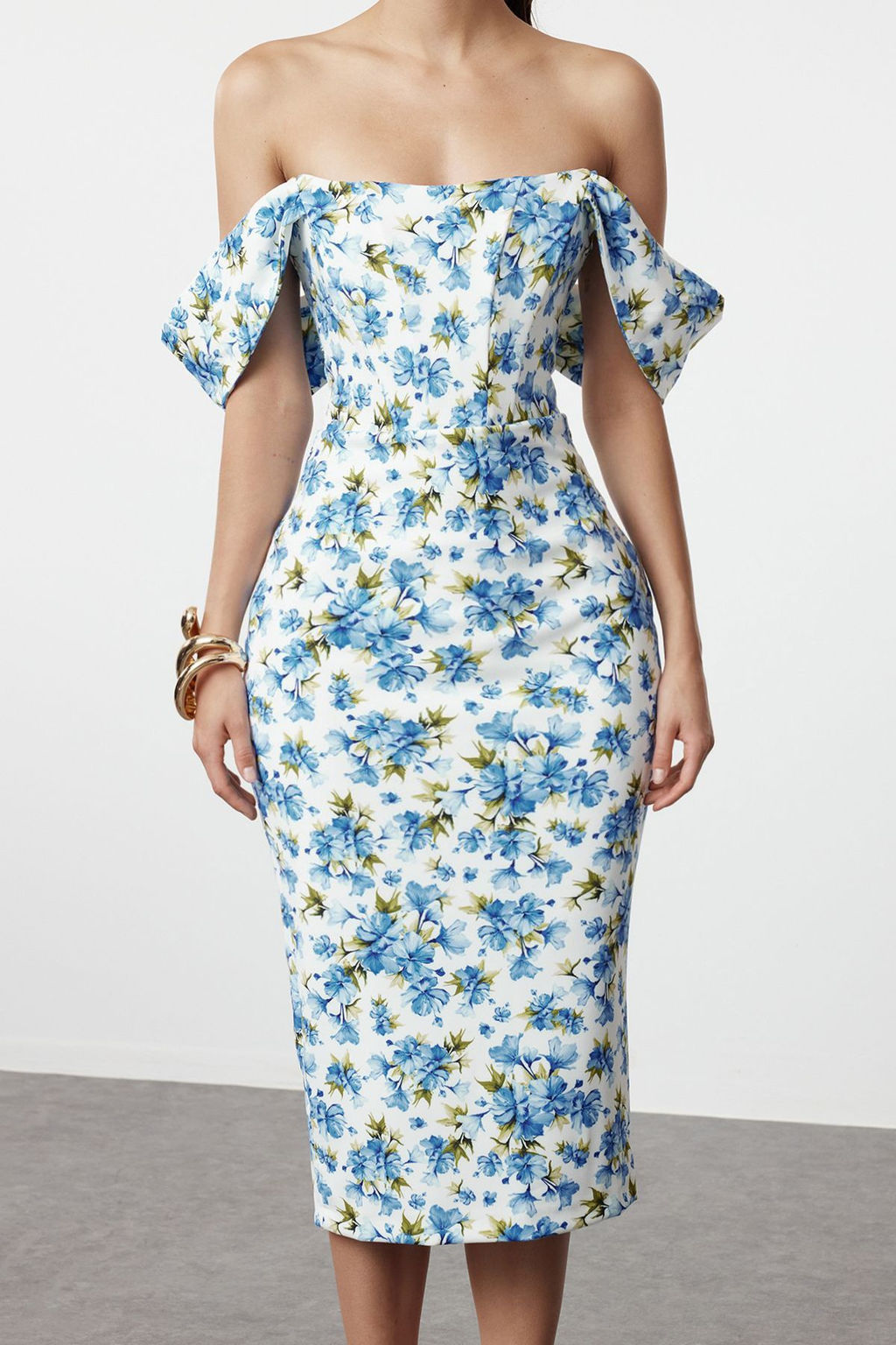 Cok Renkli Vucuda Oturan Korse Detayl? Dokuma S?k Abiye Elbise TPRSS22EL00097