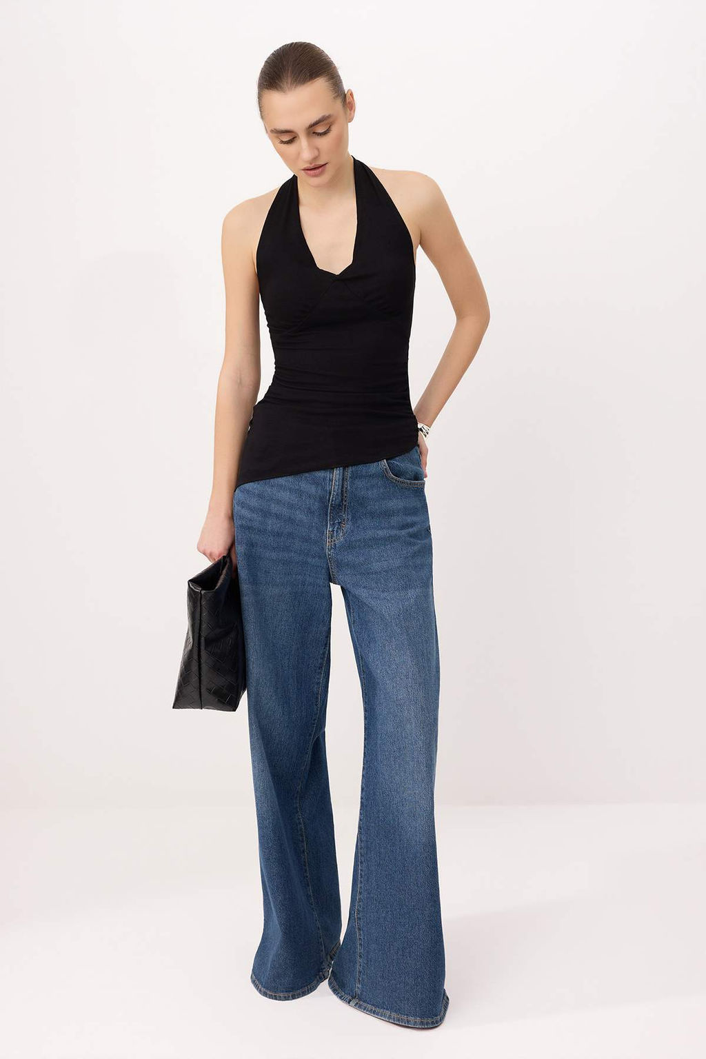 Siyah Fitted/Vucuda Oturan Boyundan Baglamal? Kolsuz Yumusak Orme Bluz TWOSS26BZ00361 - Trendyolmilla фото 2