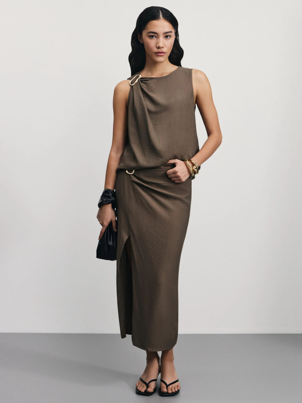 Юбка миди с разрезом и пряжкой из вискозы / Zarina  фото 7