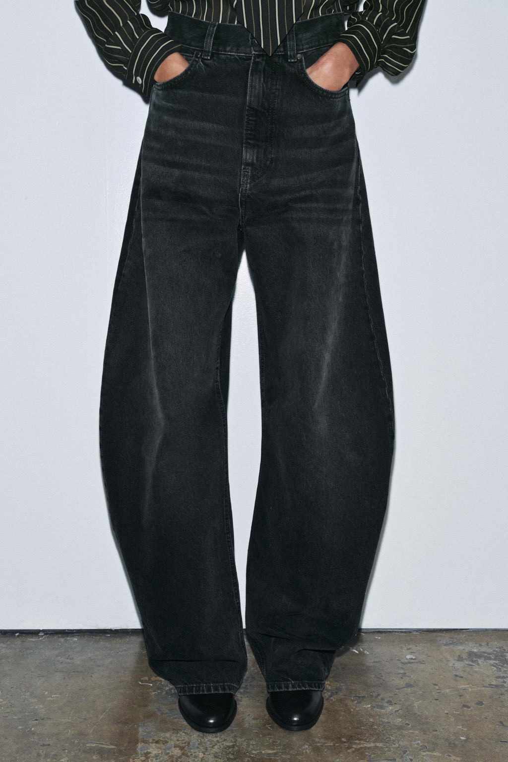ZW COLLECTION BARREL HIGH-WAIST JEANS - Zara фото 2