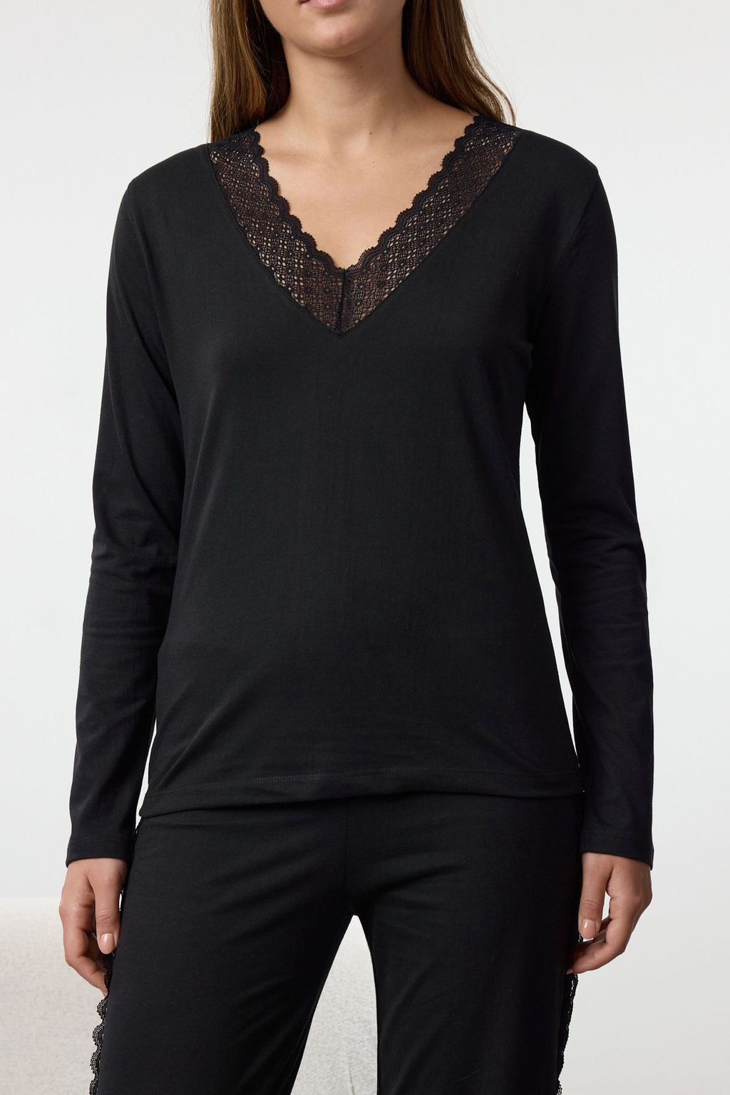 Siyah %100 Pamuklu Dantelli Orme Pijama Tak?m? THMAW25PT00096