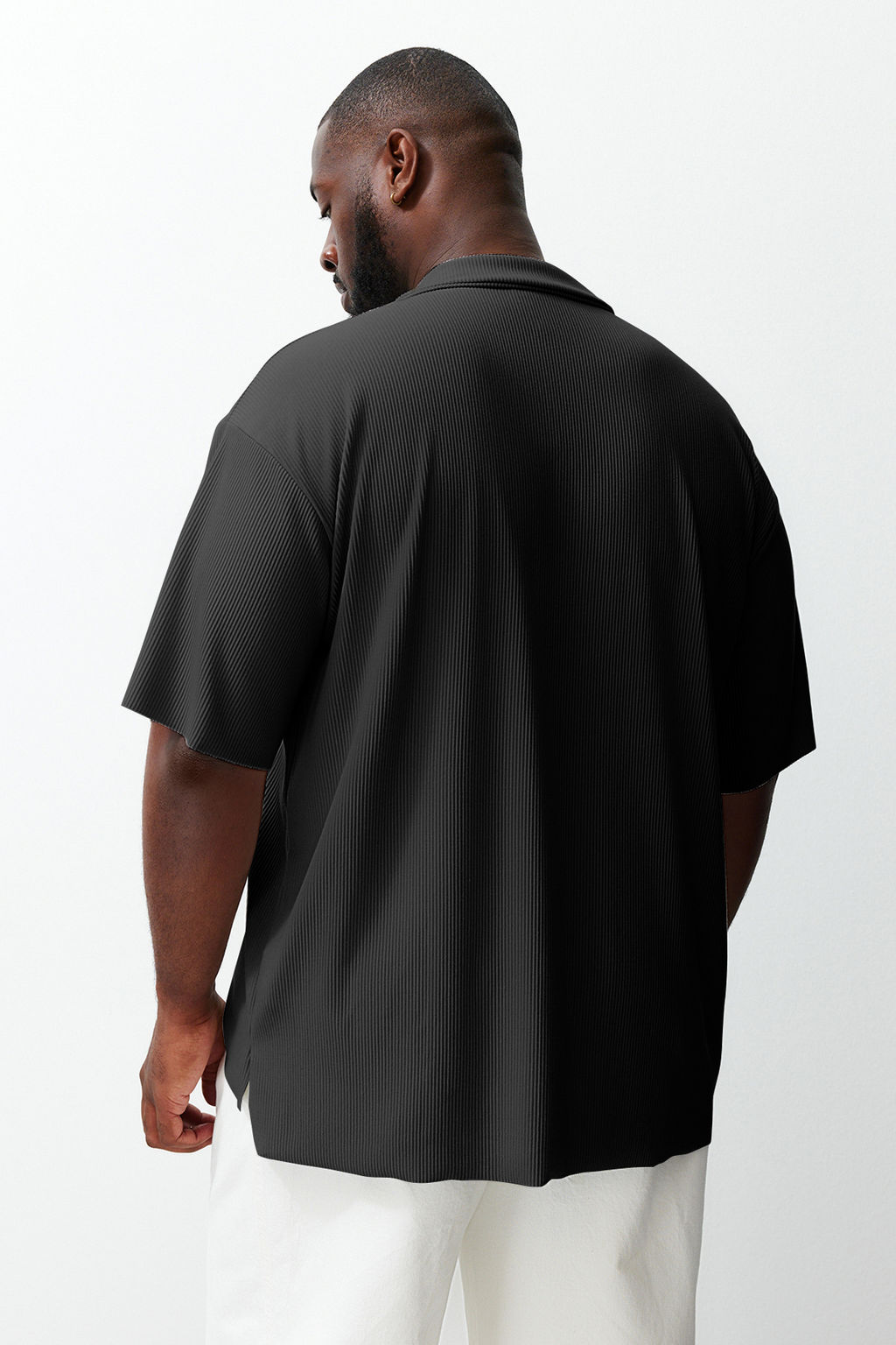 Trendyolmilla Man Premium Buyuk Beden Siyah Oversize Dokulu Ottoman Polo Yaka T-Shirt TMNSS24BF00047  фото 2