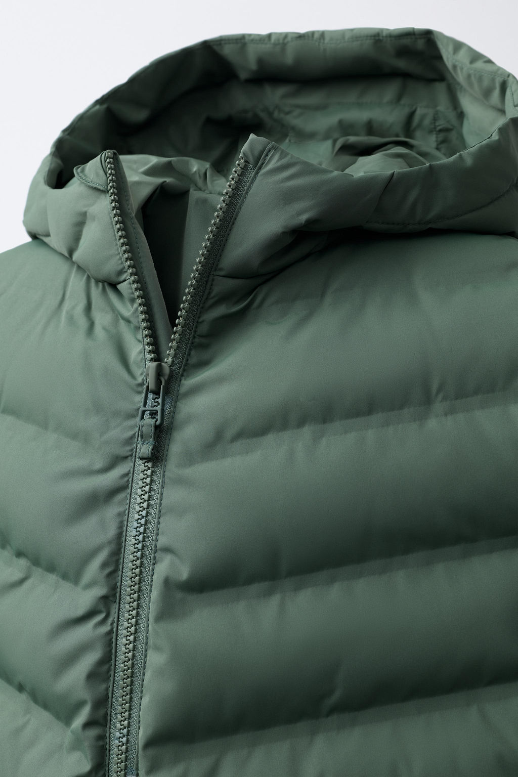 CHALECO ULTRALIGERO CAPUCHA WATER REPELLENT / Khaki claro - Zara фото 4