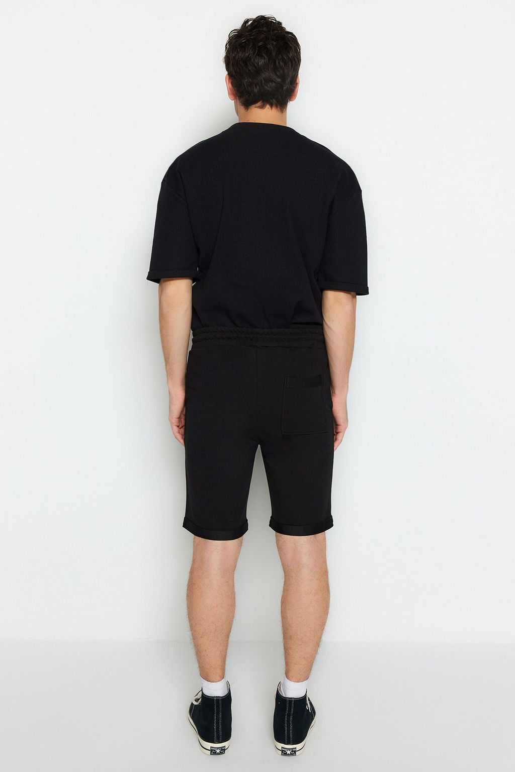 Siyah Regular/Normal Kesim Orta Boy Lastik Belli Bagc?kl? Duble Paca Sort TMNSS21SR0046