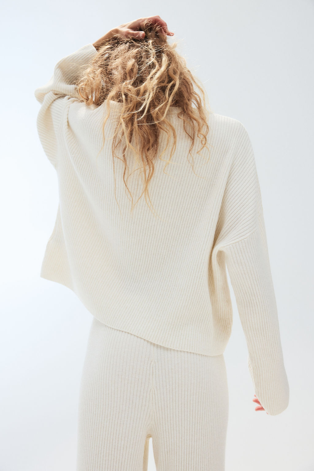 Jersey en punto de canal? - H&m фото 3