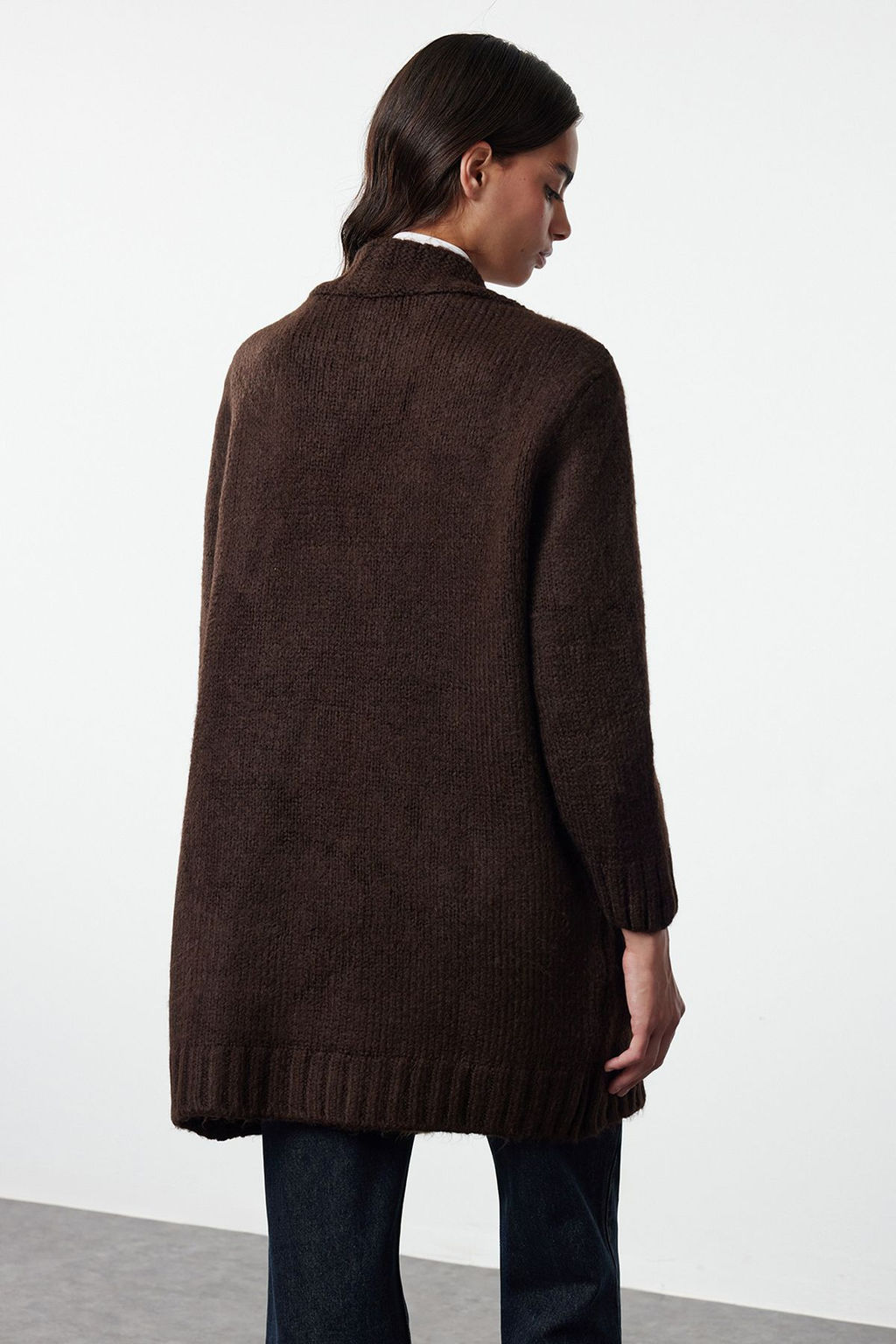 TRENDYOLMILLA Kahverengi Genis Kal?p Yumusak Dokulu Genis Kal?p Triko H?rka TWOAW25HI00275  фото 5