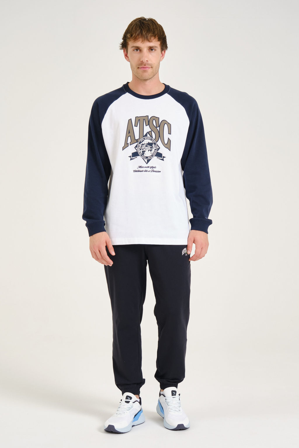 Лонгслив Белый