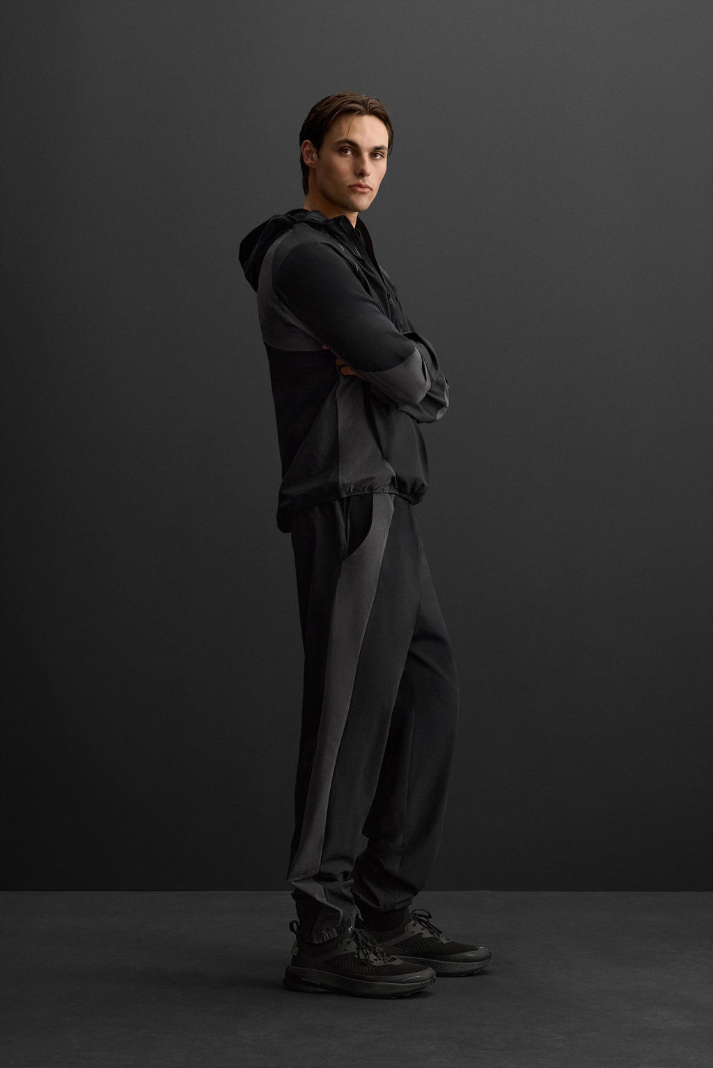 COLOUR BLOCK TECHNICAL TROUSERS - Zara фото 4