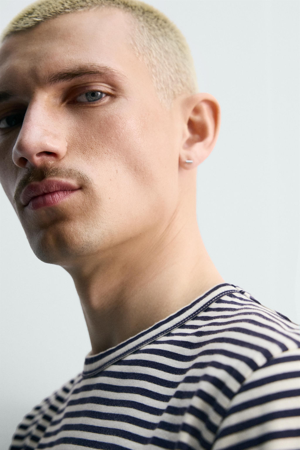 CAMISETA JACQUARD RAYAS / Crudo / Marino - Zara фото 5