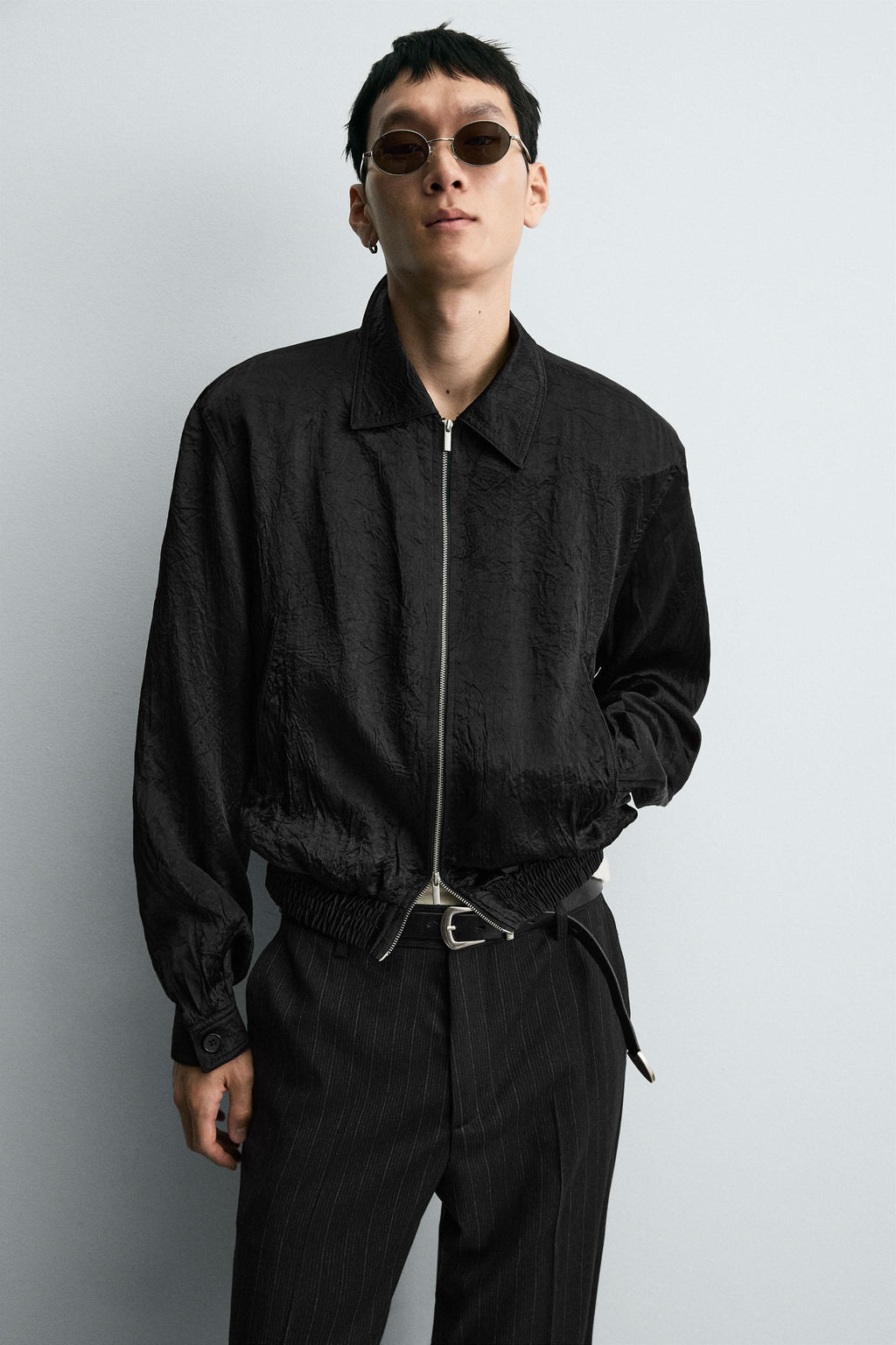 SHOULDER PAD BOMBER JACKET - Zara фото 5