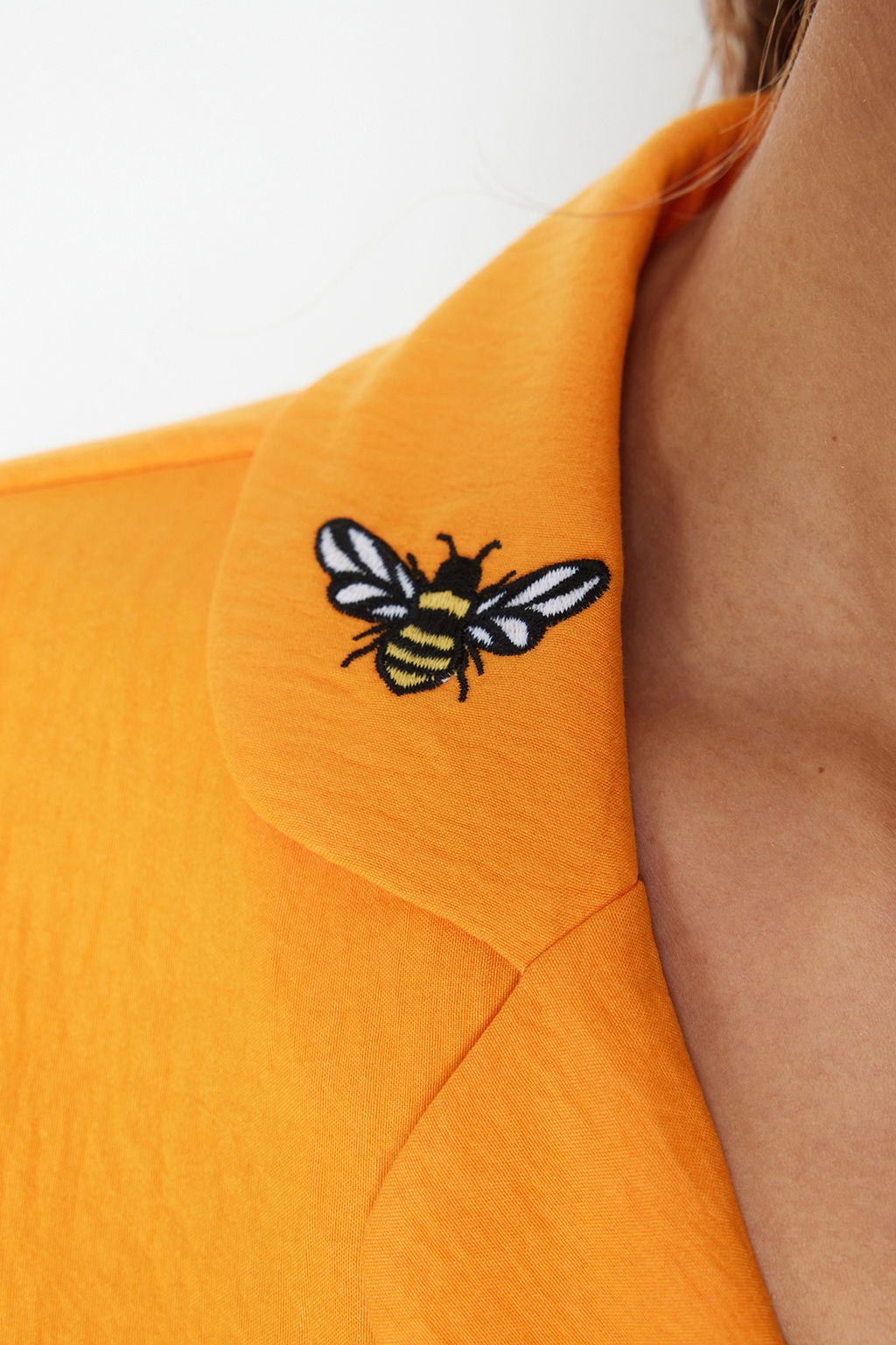 Trendyolmilla Sar? Ar? Nak?sl? Sortlu Dokuma Pijama Tak?m? THMSS24PT00053 фото 4