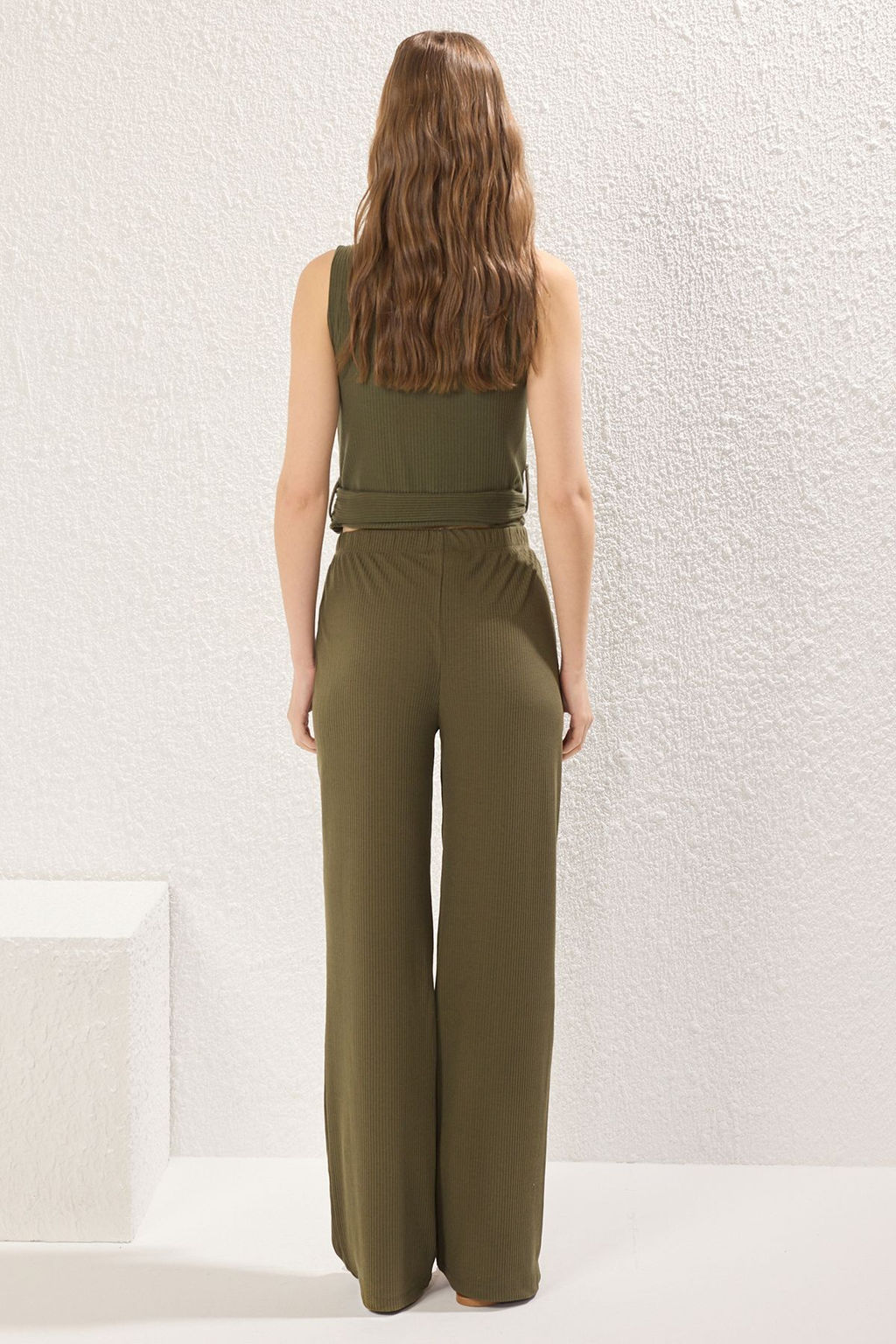 TRENDYOLMILLA Haki Wideleg/Genis Paca Normal Bel Orme Pantolon TWOSS25PL00056  фото 4