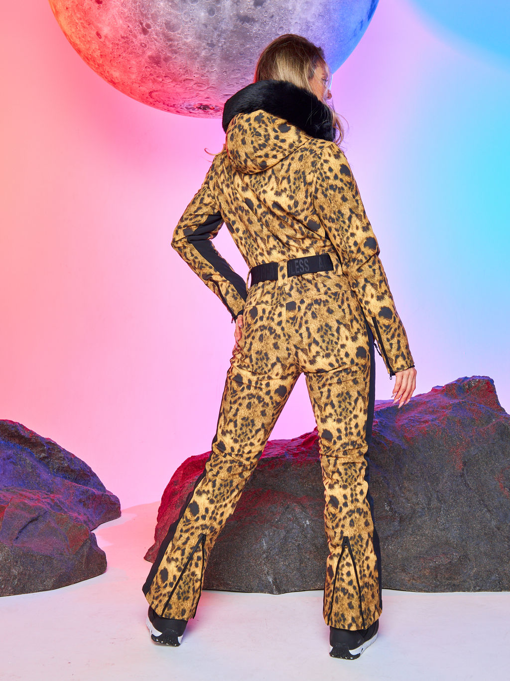 Женский мембранный зимний горнолыжный комбинезон Alpha Endless Chik Diva 2 223/2313-1_017 Разноцветный  фото 5