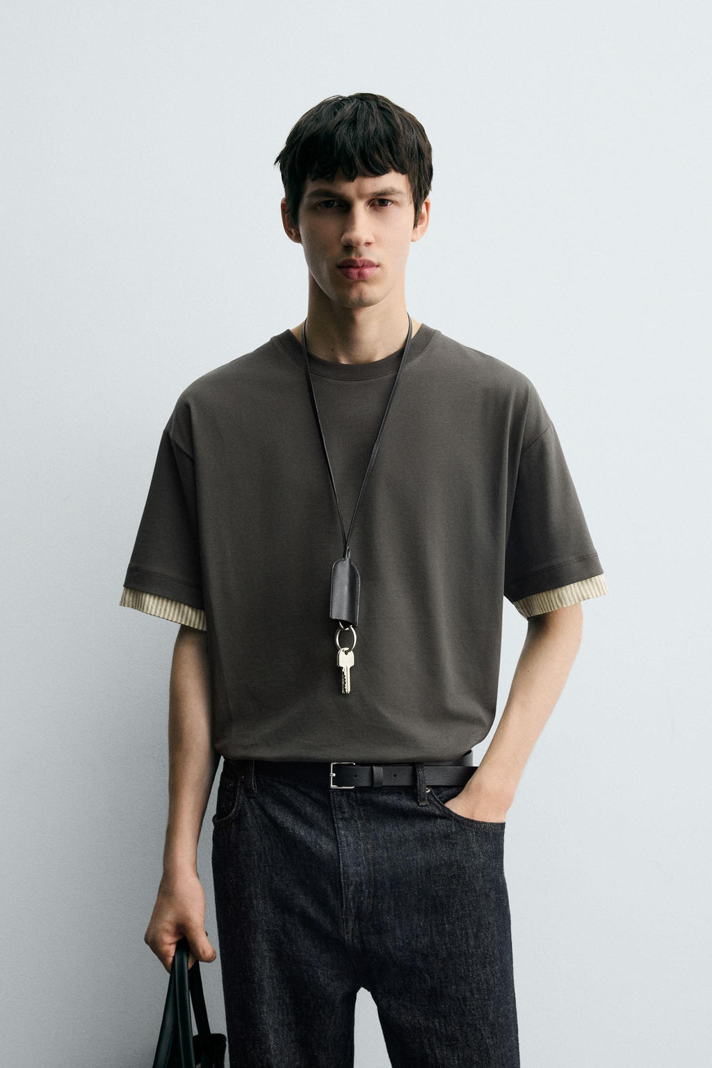 CONTRAST SLEEVE T-SHIRT - Zara фото 2
