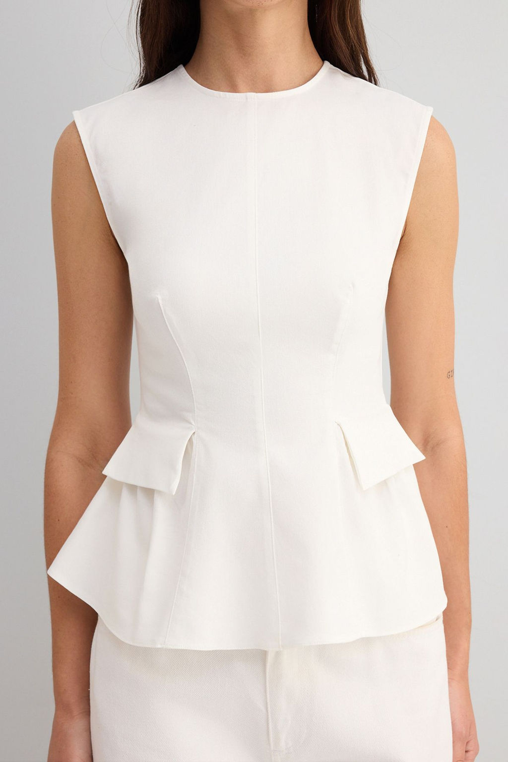 Ekru Pamuklu Gabardin Peplum Cep Detayl? Dokuma Bluz TWOSS25BZ00538