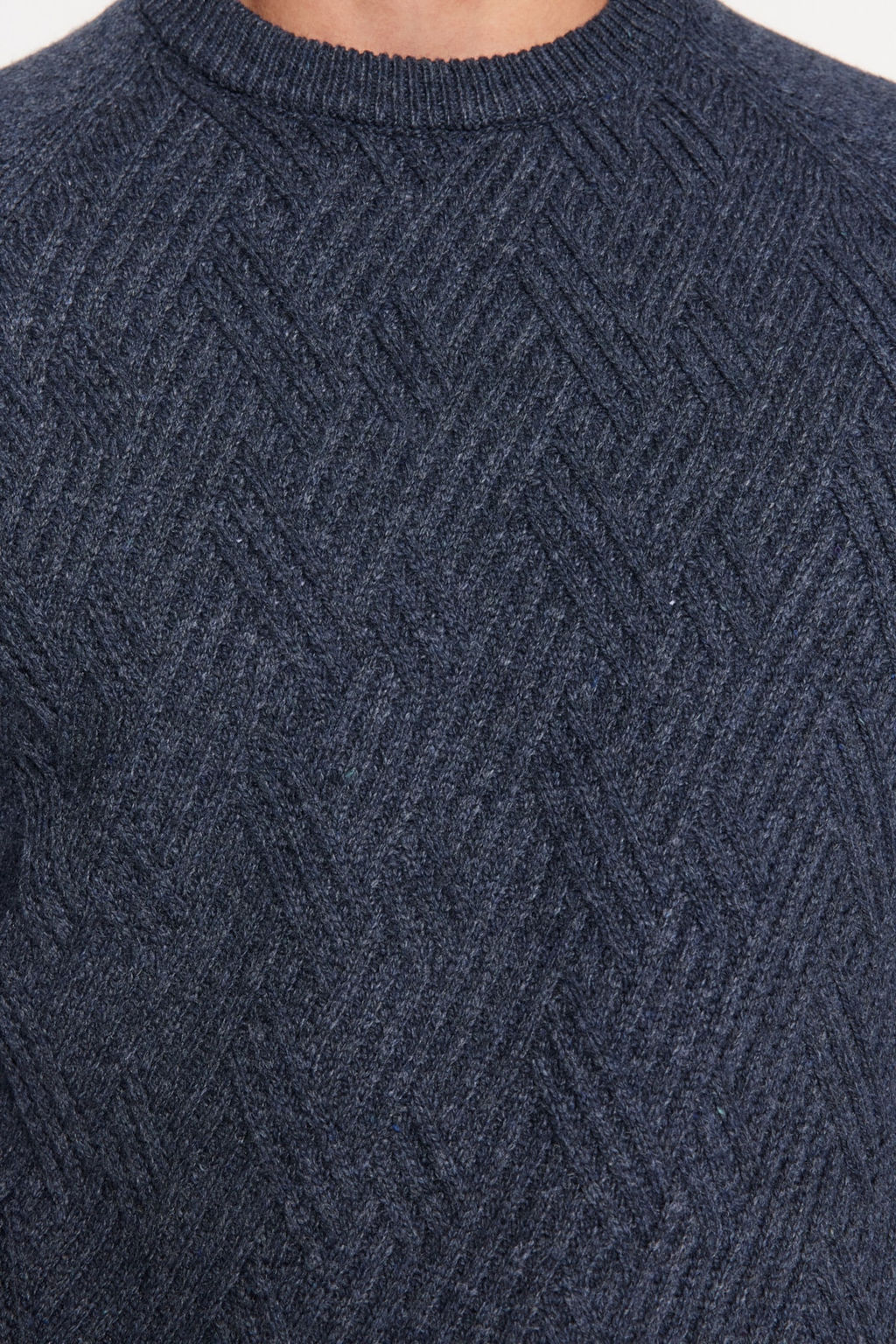 TRENDYOL MAN Gri Unisex Fit Yunlu Bisiklet Yaka Reglan Kol Dokulu Yun Kar?s?ml? Triko Kazak TMNAW22KZ0290 - Trendyolmilla фото 11