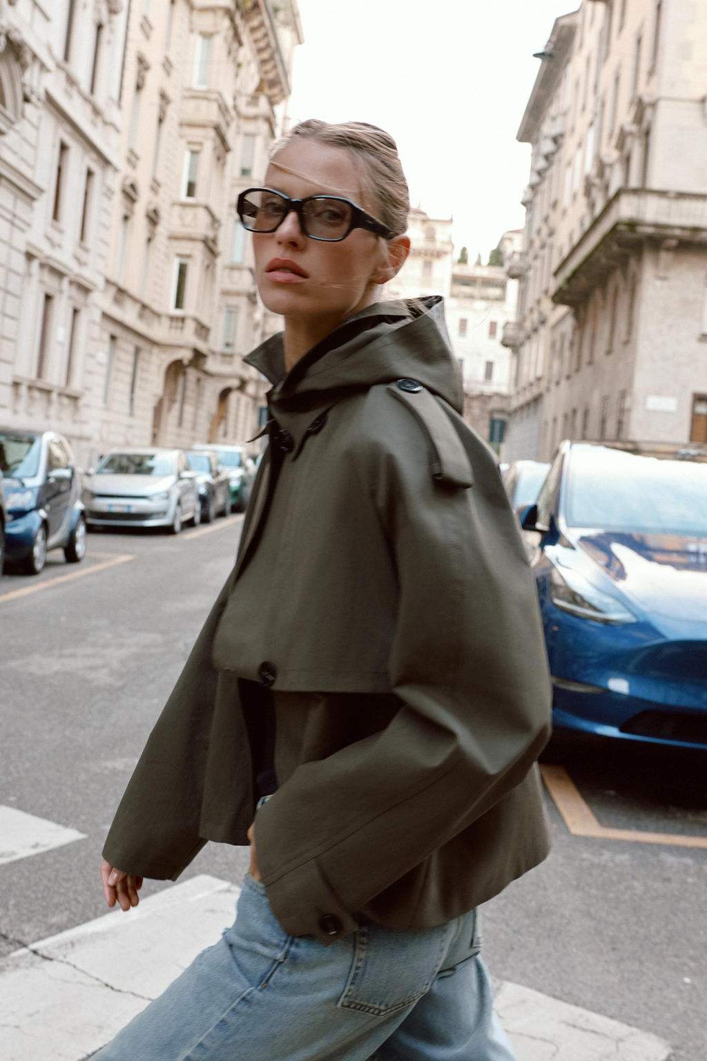 TRENCH CORTA CAPUCHA / kaki oscuro - Zara фото 2