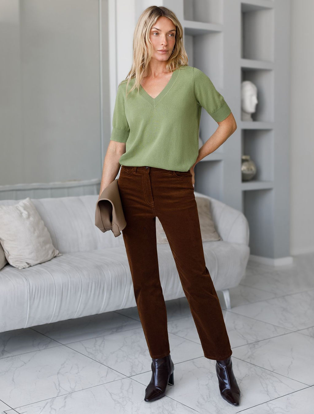 D39.355 Джемпер женский зеленый