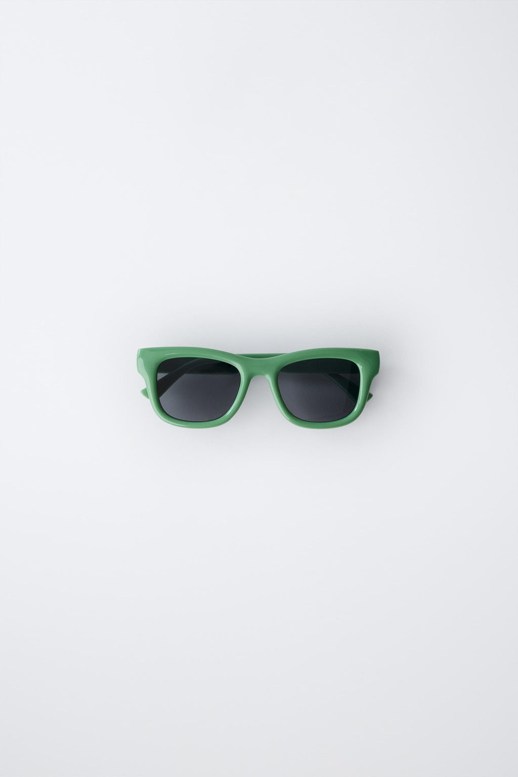 GAFAS DE SOL PASTA CUADRADAS / Verde